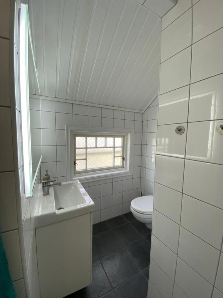 Villa Centrally Located 8-room Detached House Haugesund